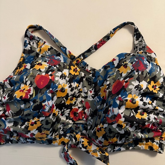 Swim top only - Picture 1 of 3